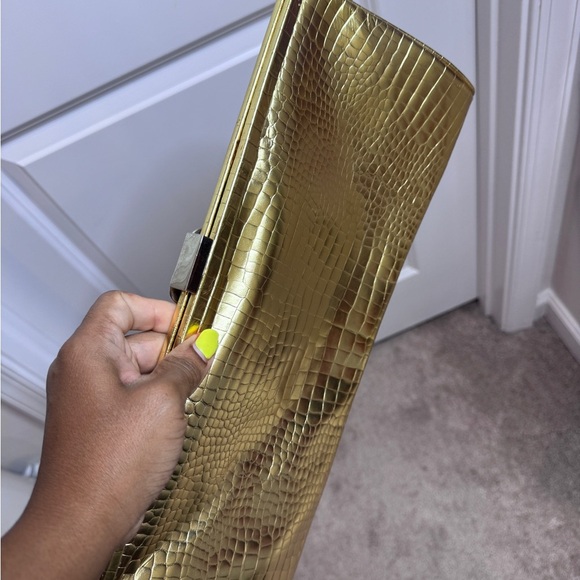 Vintage Lodis Women’s Long Gold Evening Special Event Clutch Purse with Handle - Picture 3 of 7